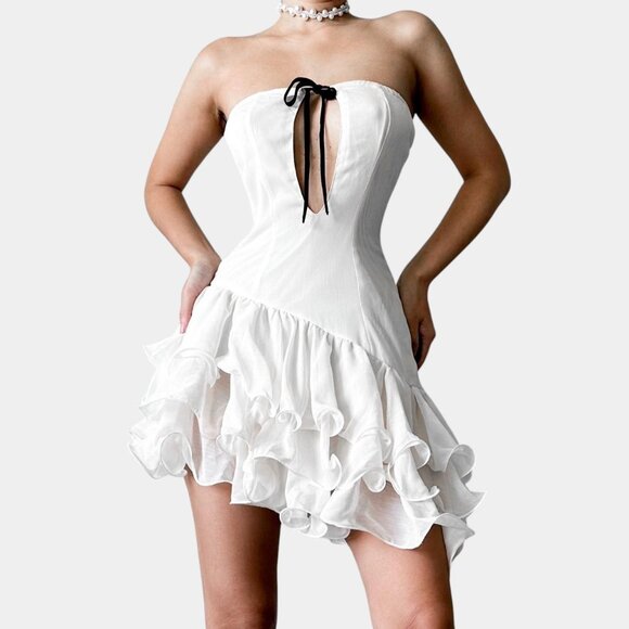 Off White Strapless Ruffle Asymmetric Hem Fit Flared Mini Dress Size S/M - Picture 1 of 7
